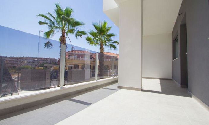 Image No.2-2 Bed Apartment for sale