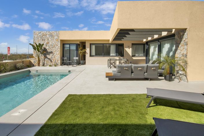 Image No.21-3 Bed Villa for sale