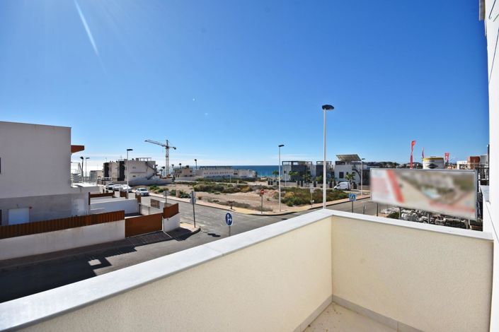 Image No.28-3 Bed Villa for sale