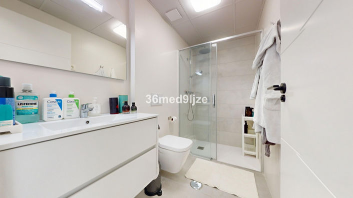 Image No.12-3 Bed Villa for sale