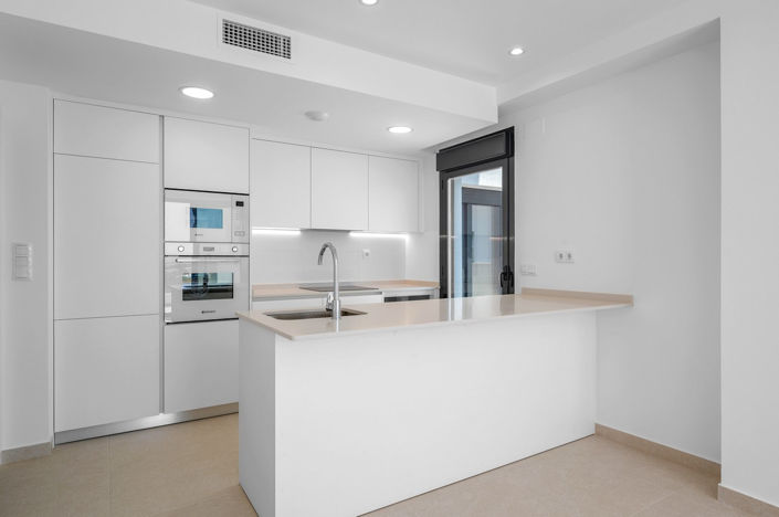 Image No.7-2 Bed Apartment for sale