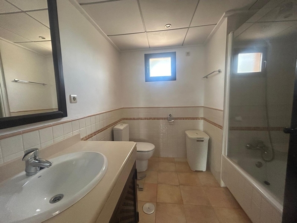 Image No.26-3 Bed Villa for sale