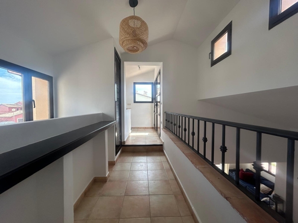 Image No.32-3 Bed Villa for sale