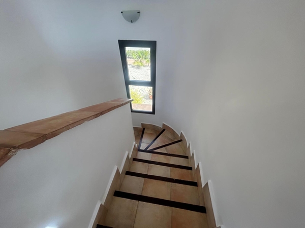 Image No.35-3 Bed Villa for sale