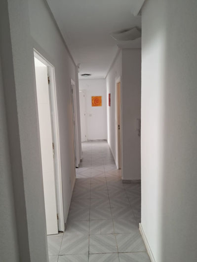 Image No.12-3 Bed Apartment for sale