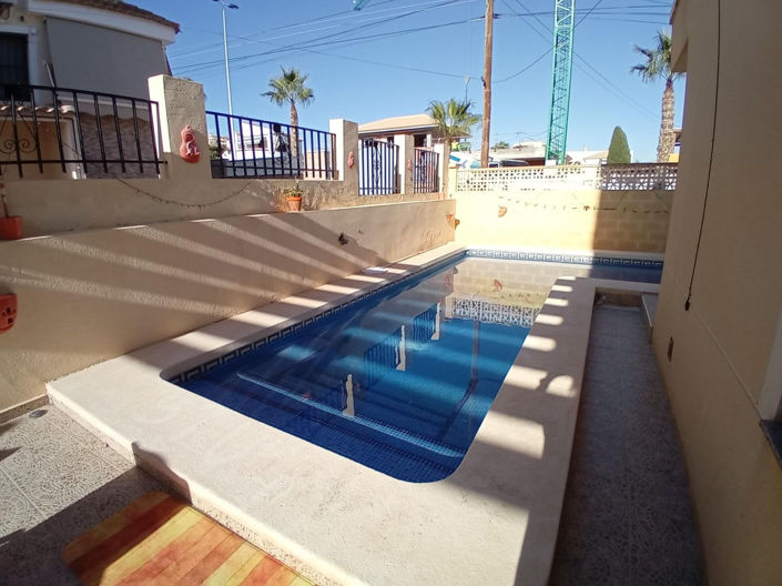 Image No.11-4 Bed Villa for sale