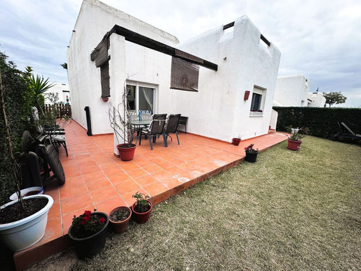 Image No.4-2 Bed Villa for sale