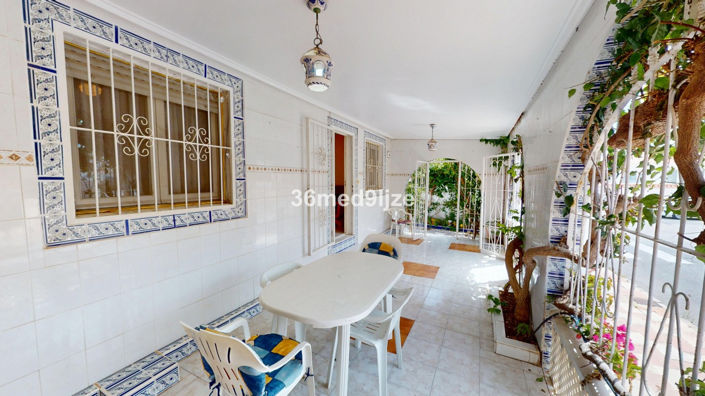 Image No.4-2 Bed Villa for sale
