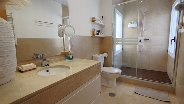 Image No.19-2 Bed Apartment for sale