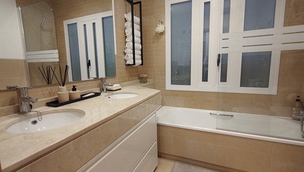 Image No.23-2 Bed Apartment for sale
