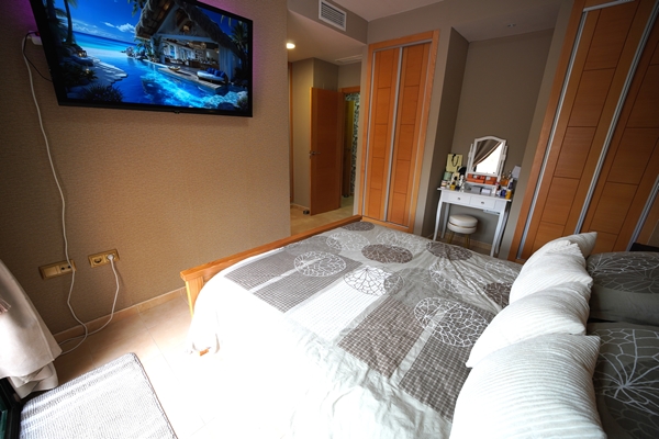 Image No.21-2 Bed Apartment for sale