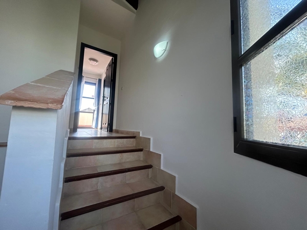 Image No.25-3 Bed Villa for sale