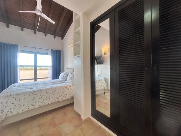 Image No.26-3 Bed Villa for sale