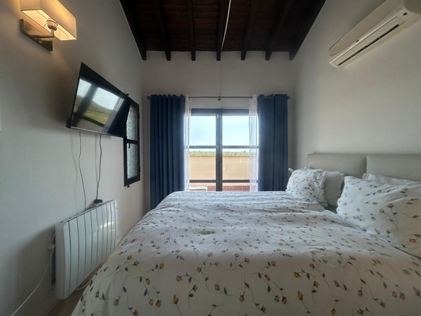 Image No.27-3 Bed Villa for sale