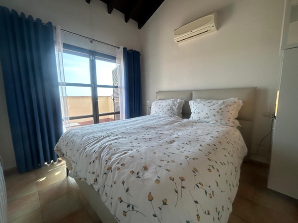 Image No.29-3 Bed Villa for sale