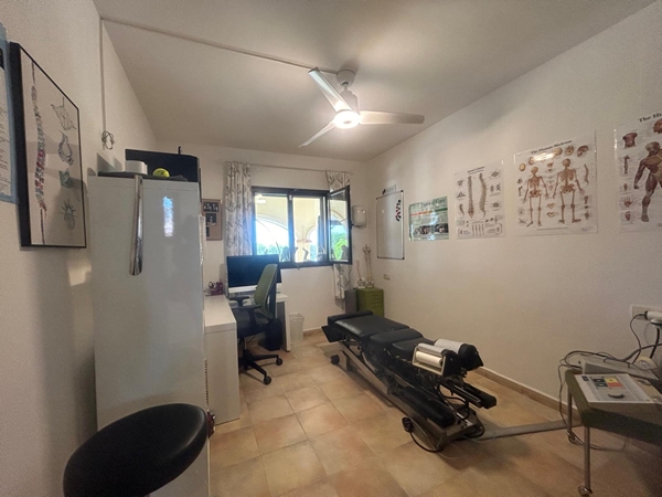 Image No.36-3 Bed Villa for sale