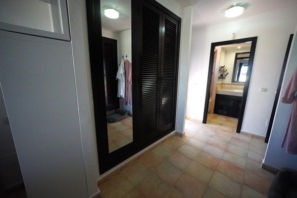 Image No.38-3 Bed Villa for sale