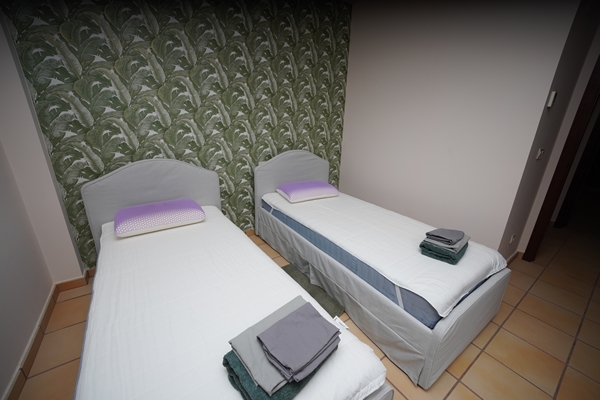Image No.25-2 Bed Apartment for sale