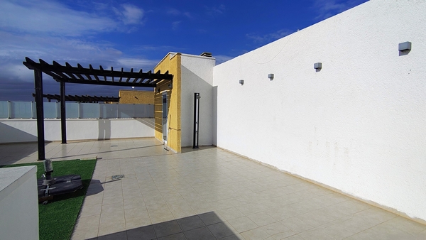 Image No.15-3 Bed Apartment for sale