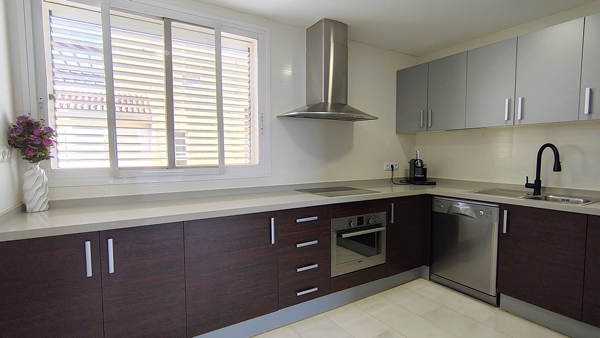 Image No.17-3 Bed Apartment for sale