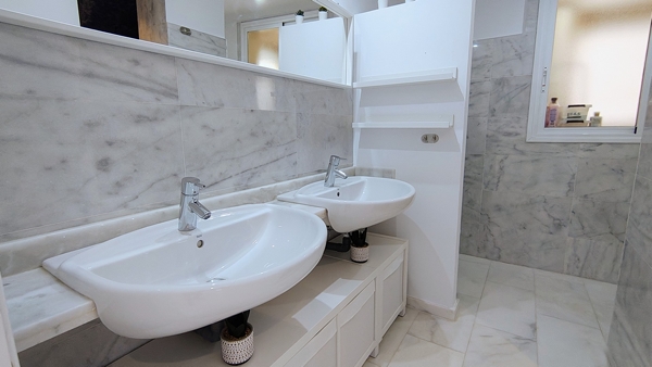 Image No.25-3 Bed Apartment for sale
