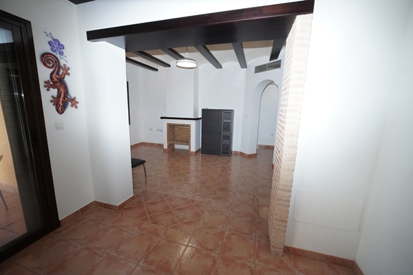 Image No.18-3 Bed Villa for sale