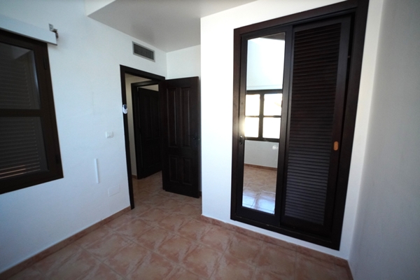 Image No.33-3 Bed Villa for sale