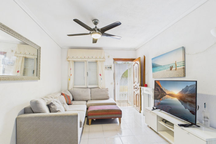 Image No.5-1 Bed Villa for sale