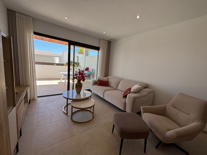 Image No.7-2 Bed Apartment for sale