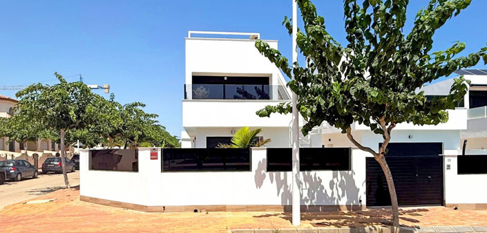 Image No.7-2 Bed Villa for sale