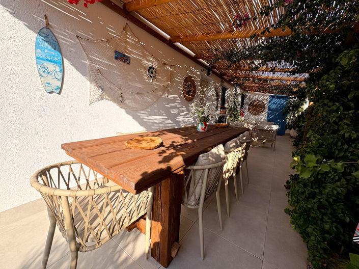 Image No.9-3 Bed Villa for sale