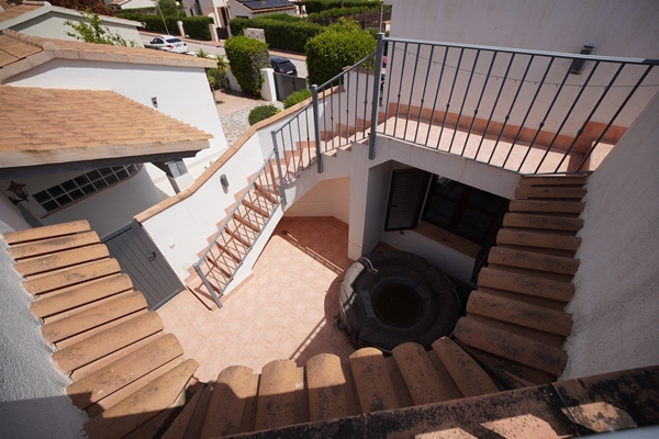Image No.12-3 Bed Villa for sale