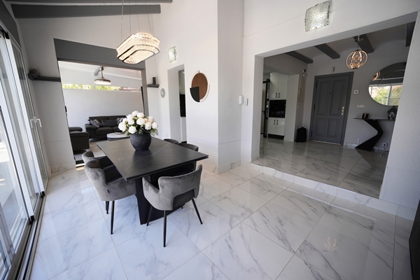 Image No.21-3 Bed Villa for sale