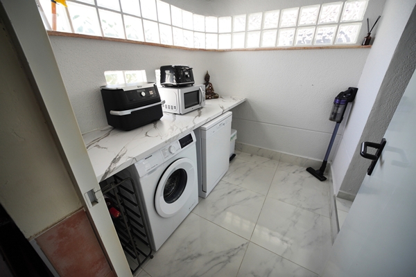 Image No.35-3 Bed Villa for sale