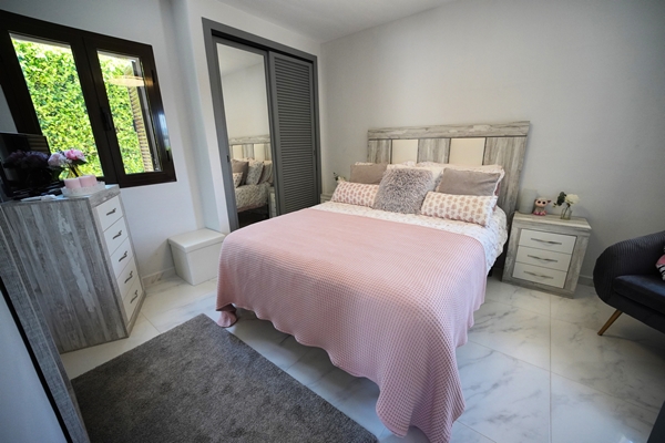 Image No.38-3 Bed Villa for sale