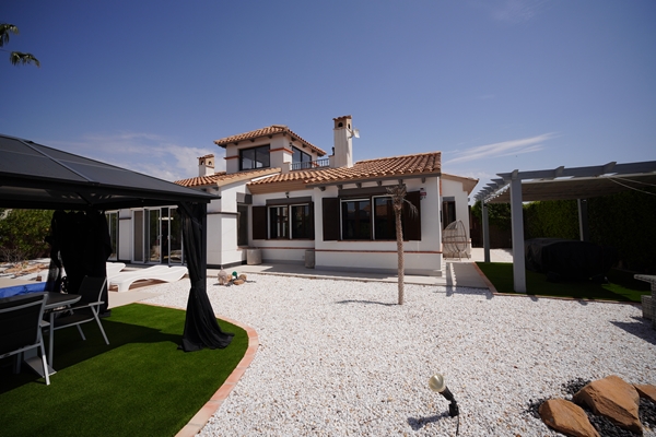 Image No.6-3 Bed Villa for sale