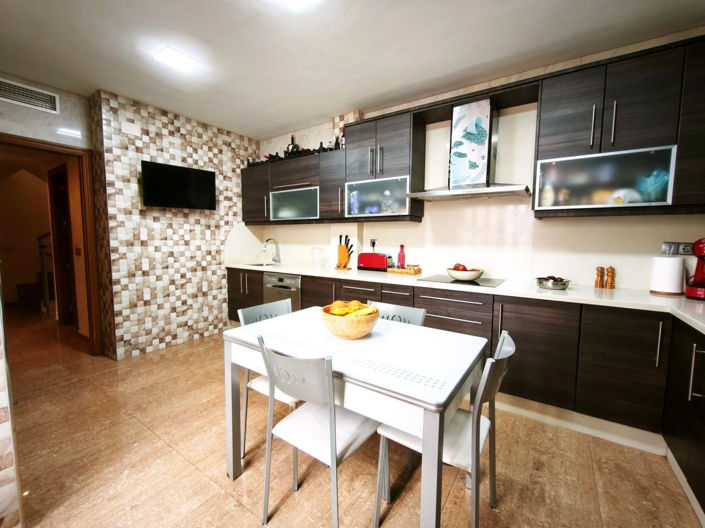 Image No.3-3 Bed Villa for sale