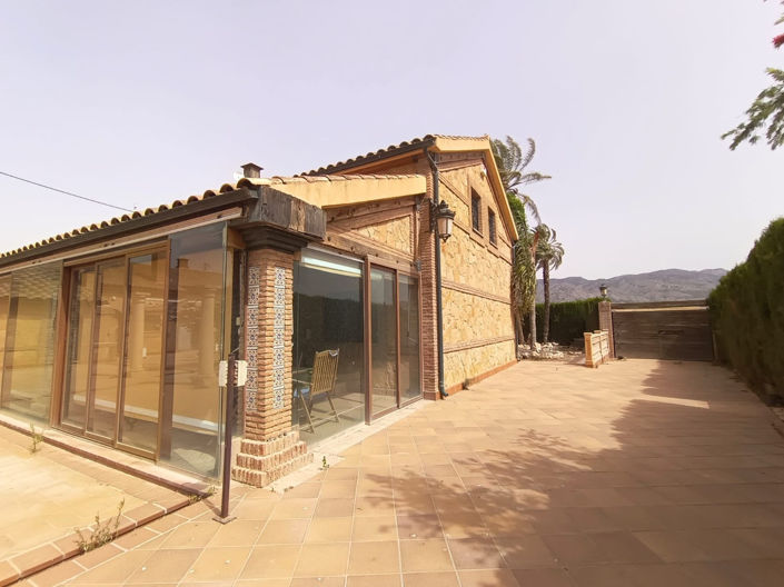 Image No.6-5 Bed Villa for sale