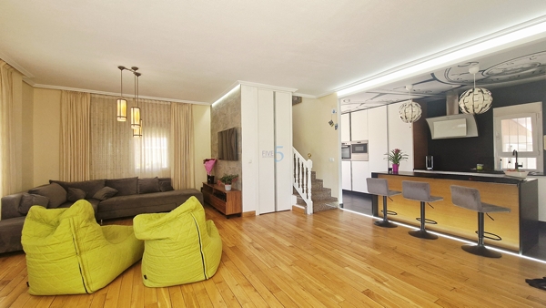 Image No.16-4 Bed Villa for sale