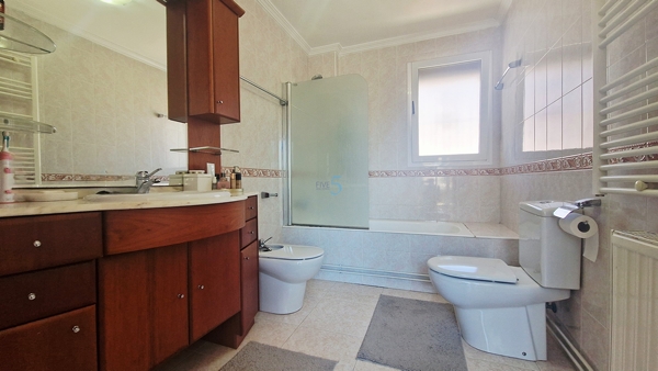 Image No.26-4 Bed Villa for sale