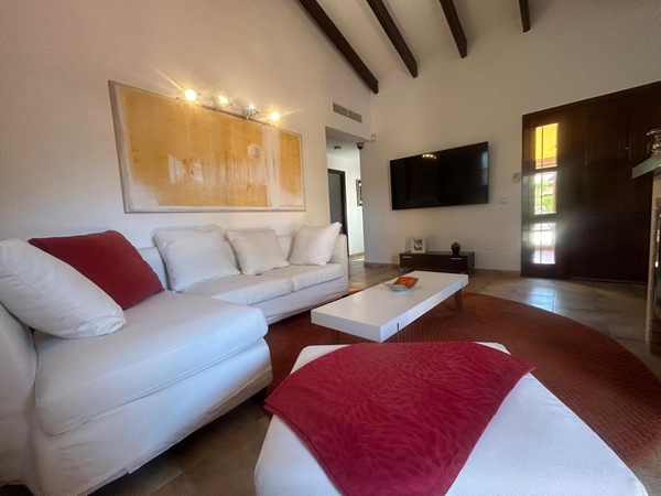 Image No.23-3 Bed Villa for sale