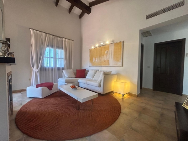 Image No.24-3 Bed Villa for sale