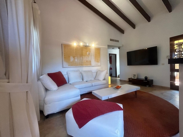 Image No.25-3 Bed Villa for sale