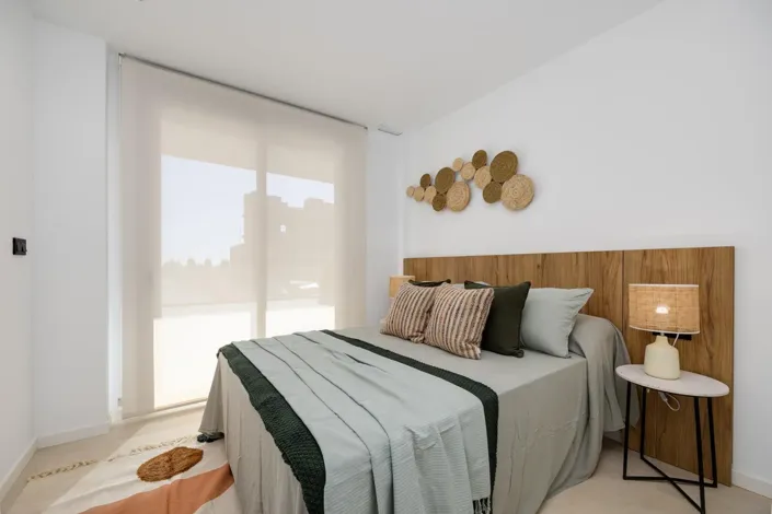 Image No.27-2 Bed Apartment for sale