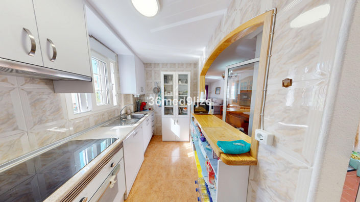 Image No.10-2 Bed Apartment for sale