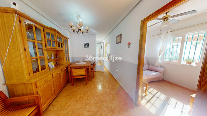 Image No.17-Appartement de 2 chambres à vendre