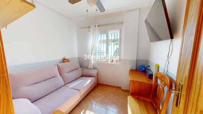 Image No.21-Appartement de 2 chambres à vendre