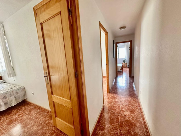 Image No.23-3 Bed Apartment for sale