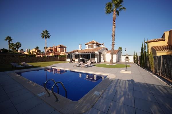 Image No.4-Villa / Independiente con 3 dormitorios en venta