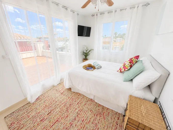 Image No.23-3 Bed Villa for sale